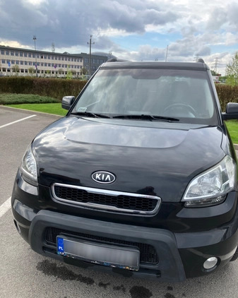 Kia Soul cena 21500 przebieg: 248000, rok produkcji 2011 z Dzierżoniów małe 92
